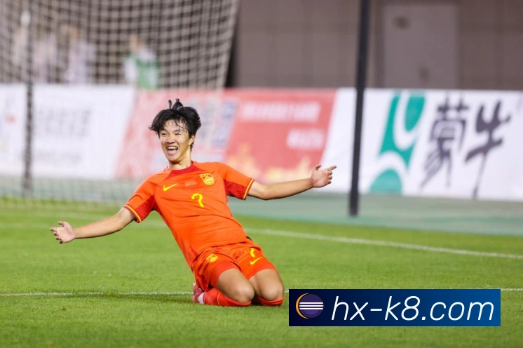 文班亚马26分14篮板马刺三人20+大胜热火豪取六连胜